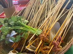 -巷子里头麻辣烫火锅串串(温江店)