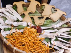 -阿婆情腊排骨火锅(金虹路店)