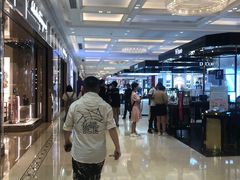 -新世界大丸百货