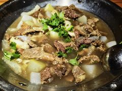 -大众跷脚牛肉馆·非遗传承单位(峨眉山店)