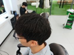 点击看大图 -尤司男士国潮理发馆