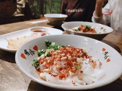 猪油拌粉-盟重烧烤(东瓜山创始店)