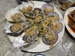 -四川小胡子海鲜(丁村万人海鲜广场店)