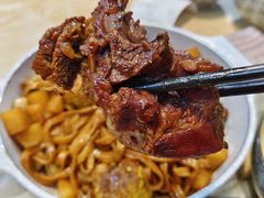 -内蒙焖面大盆骨餐馆(山大路店)