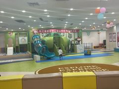 -乐之童成长中心(宝山万达店)
