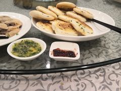 香煎葱油饼-六婶西关小厨(光塔路店)