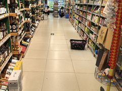 -绿叶子超市(公园大道店)
