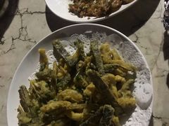 -鲤鱼塘农家山庄