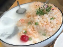 葱烧蚕豆-老苏州芳和园茶酒楼  传统苏帮菜(观前店)
