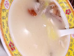 鸭架做汤-那家小馆(摩天活力城店)