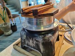 -魏铭鱼头捞饭(晋阳路店)