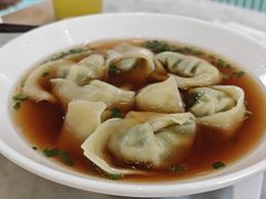 野荠菜鲜肉馄饨-南小馆(迪士尼小镇店)