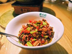 -费大厨辣椒炒肉(吉联MALL店)