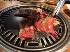 -唯成•韩国炭火烤肉 유성고기