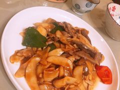 猪肝炒杏鲍菇-吉事利茶餐厅