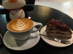 -明谦·Coffee&Cocktail Bar(美您公园店)