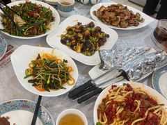 -汗腾格里·风味餐厅(新疆驻京办店)