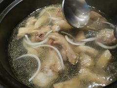 -东椰·海南椰子鸡火锅(朝阳门店)