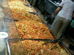 -胖东来生活广场(健康路店)