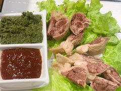 -常赢三兄弟·清真涮肉·清真炒菜(朝阳新城店)