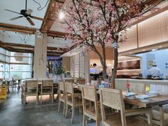 大堂-蜜桃餐厅·伴山(湖滨商业街店)