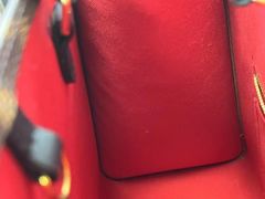 -臻新二手奢侈品回收鉴定(塘桥店)