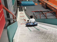 -极限PLAY运动娱乐新世界·团建派对潮玩休闲馆·室内蹦极高空游乐园