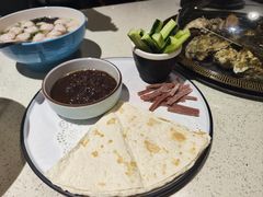 -巧克力渔家.小船海鲜胶东菜(三浴场店)