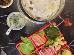 -广信猪骨煲·猪肚鸡(华东万和城店)