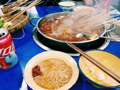 -马路边边·成都串串(翠柏路店)