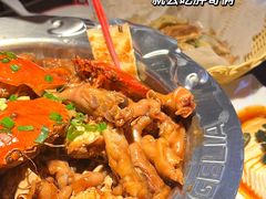 -胖哥俩肉蟹煲(济南世茂国际广场店)