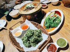 -蒙亨·手把肉·蒙古包文化主题餐厅(乌兰察布天恒广场店)