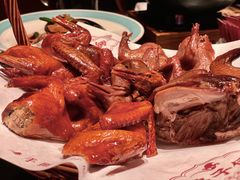 -鸽子侯·家宴·平价海鲜(市图书馆店)