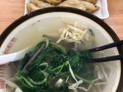 -小姜锅贴(凤凰街店)