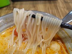 冬阴功海鲜米粉汤-长勺子东南亚(街道口店)