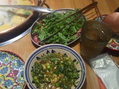 -洱火云南酸菜牛肉火锅(石景山当代商城店)