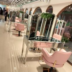 -BULB STUDIO 巴柏明星发型工作室