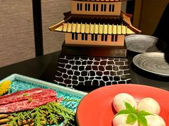 -山川小町·极番烧肉(新地假日广场店)