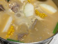 胡椒猪骨煲汤-肥仔文澳门猪骨煲(南京西路店)