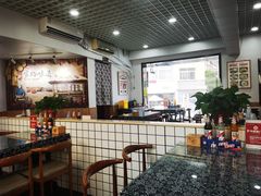 -八两八金·莱芜特色炒鸡(市南漳浦路店)