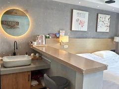 -闲隅江景艺术酒店(解放碑洪崖洞总店)