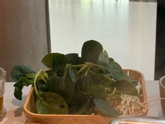 -左庭右院鲜牛肉火锅(金山万达店)