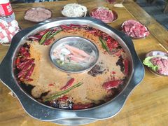 -正南齊北重庆老火锅(光华村直营店)