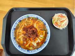 鸡汤刀削面-铁蛋鸡汤刀削面(草滩六路店)