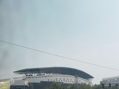 -裕彤国际体育中心