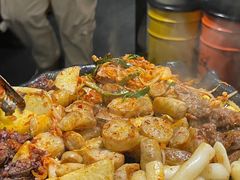 -有吉社炭火烤肉(香格里拉店)