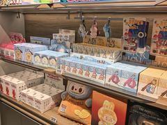 -泡泡玛特POPMART(国金街店)
