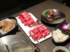 -捞王锅物料理(上海世茂广场店)