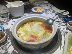 -谢云贵清香水煮鸡火锅(总店)