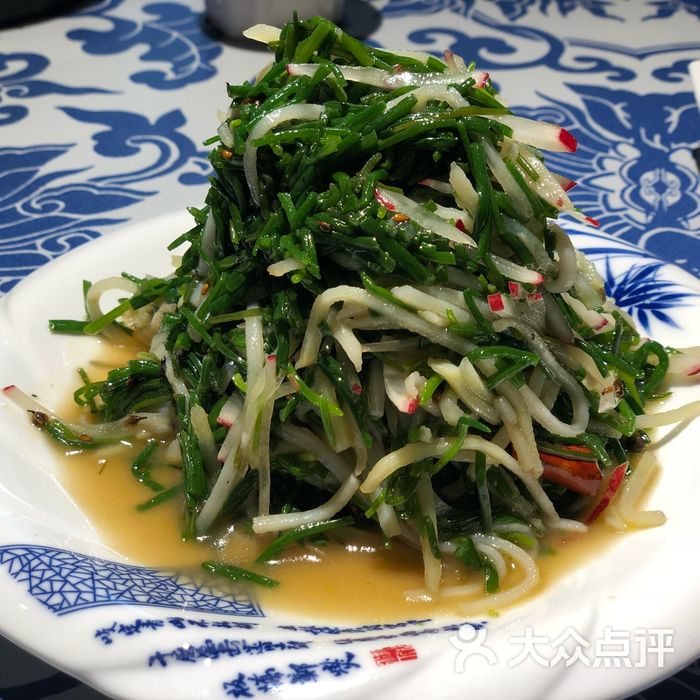 青城大牌档沙葱土豆丝图片-北京西北菜-大众点评网